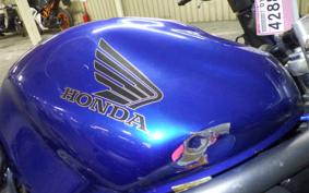 HONDA VTR 250 MC33
