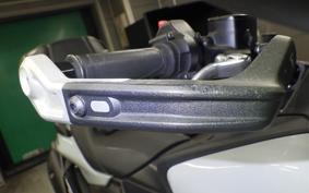 YAMAHA T-MAX 560 T 2025 SJ21J