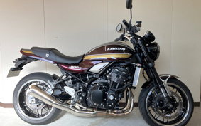 KAWASAKI Z900RS 2025 ZR900K