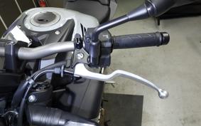 HONDA CB650R E-Clutch 2024