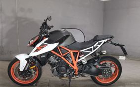 KTM 1290 SUPER  DUKE R 2018 V3940