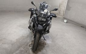 BMW R1250GS ADVENTURE 0M11