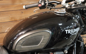 TRIUMPH STREET TWIN 2016 DAD74G