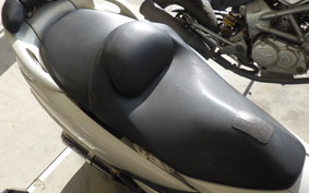 YAMAHA MAJESTY 250 Gen.4