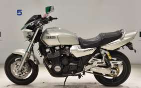 YAMAHA XJR1200 1995 4KG