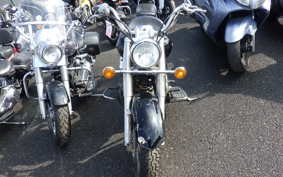 YAMAHA DRAGSTAR 1100 CLASSIC 2003 VP13J