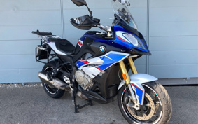 BMW S1000XR 2019 0D03