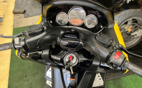 YAMAHA T-MAX 500 2009 SJ08J