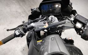 SUZUKI GSX-8R 2025 EM1AA