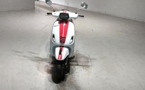 VESPA SXL125 ..