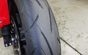 HONDA CBR650R E-Clutch 2025 RH17