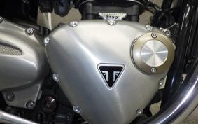 TRIUMPH BONNEVILLE T120 2016