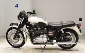 TRIUMPH BONNEVILLE T100 2004