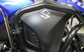 SUZUKI Vｽﾄﾛｰﾑ250