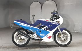 SUZUKI GSX-R250 GJ72A
