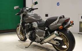 HONDA X4 1997 SC38