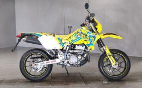 SUZUKI DR-Z400SM 2005 SK44A