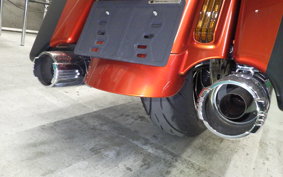 HARLEY FLHXSE 1920CVO 2017