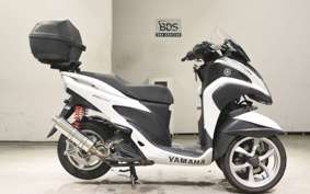 YAMAHA TRICITY 125 SE82J