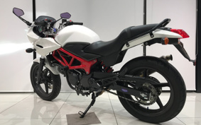HONDA VTR 250 F MC33