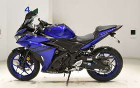 YAMAHA YZF-R25 2021 RG43J