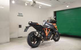 KTM 1290 SUPER DUKE GT 2023