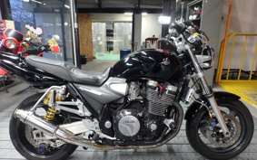 YAMAHA XJR1300 2000 RP03J
