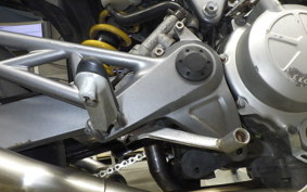 HONDA VTR 250 2012 MC33