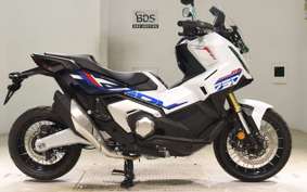 HONDA X-ADV 750 2026 RH21