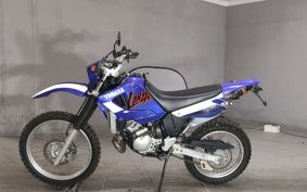 YAMAHA LANZA DT230 4TP
