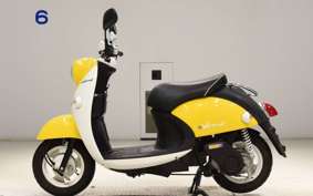 YAMAHA E-VINO SY11J