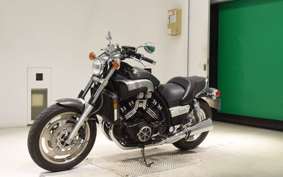 YAMAHA VMAX 2001