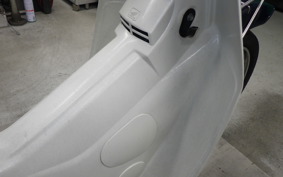 HONDA C50 SUPER CUB E 2000 AA01