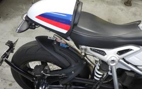 BMW R NINE T RACER 2019