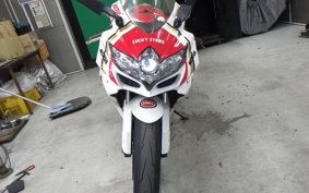SUZUKI GSX-R600 2015