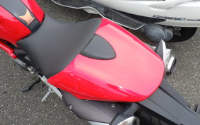 DUCATI MONSTER 696 + 2010