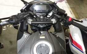 SUZUKI ｼﾞｸｻｰ250SF ED22B