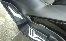 YAMAHA T-MAX 560 T 2024 SJ19J