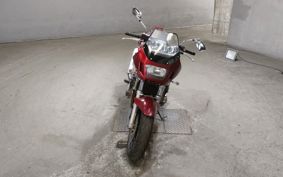 SUZUKI GSF750 2000 GR7EA