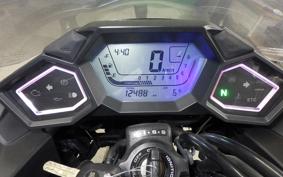 HONDA NM4 VULTUS -01 2015 RC82