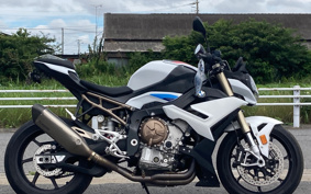 BMW S1000R 2022 0E51