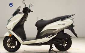SUZUKI BURGMANストリート125 2013