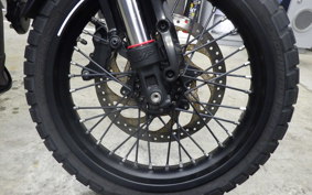 HUSQVARNA SVARTPILEN 401 2021