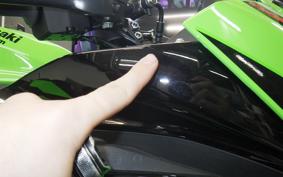 KAWASAKI ZX-25R ZX250E