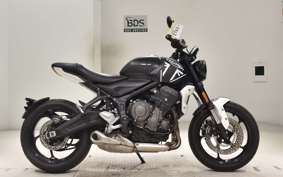 TRIUMPH TRIDENT 660 2021