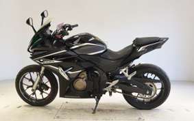 HONDA CBR400R A 2018