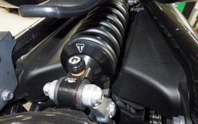 TRIUMPH BONNEVILLE BOBBER 2018