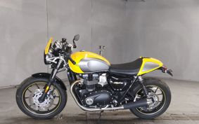 TRIUMPH STREET CUP 2018 DAD77G