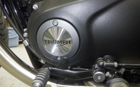 TRIUMPH BONNEVILLE BOBBER 2025