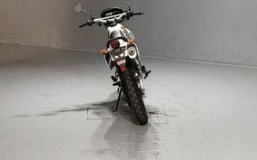 HONDA XLR125R JD16